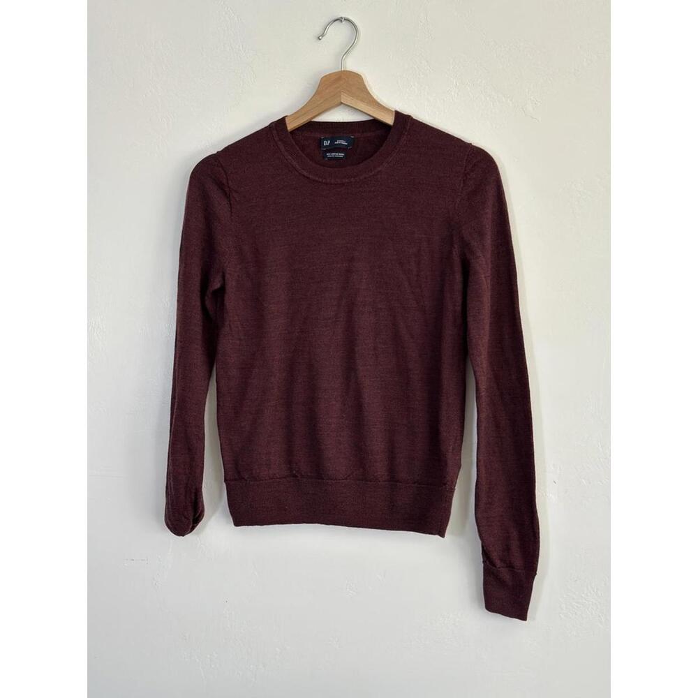 Gap Women's Burgundy 100% Merino Wool XS Crewneck Sweater